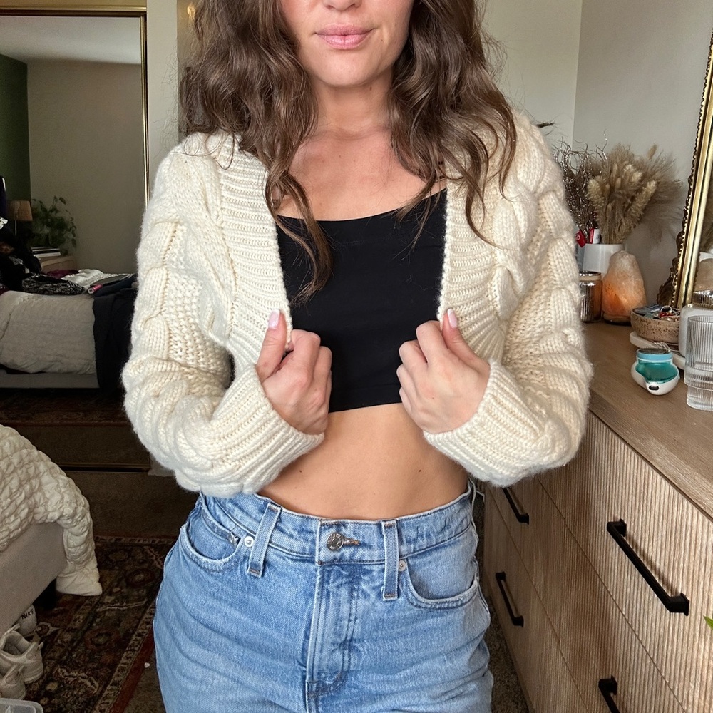 Zara Cropped Knit Shrug / Bolero Cardigan M